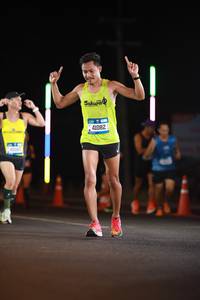 BIB: 510, 40005, 41082
                            <button type="button" onclick="openModal(21313126)" class="btn btn-primary btn-sm float-right btn-popup" data-toggle="modal" data-target=".modal-high-quality">
                        <i class="fas fa-shopping-cart"></i> Add to Cart
                    </button>
                                            <button type="button" onclick="isThisMe(21313126, true)" class="btn btn-success btn-sm float-right btn-popup btn-isme hidden" data-toggle="tooltip" data-placement="bottom" title="นี่คือรูปของคุณใช่ไหม คลิกที่นี่เพื่อเอาเข้าอัลบั้ม">
                        <i class="fas fa-plus"></i> Add to album
                    </button>
                    <button type="button" onclick="isThisMe(21313126, false)" class="btn btn-warning btn-sm float-right btn-popup btn-isnotme hidden">
                        <i class="fas fa-ban"></i> Remove from album
                    </button>